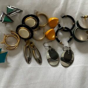 Lot of 10 vintage 1970’s pieced earrings set costume jewelry